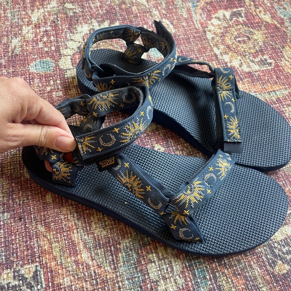 Teva Celestial Blue and Gold Women’s Sandals size 10 - Picture 8 of 10